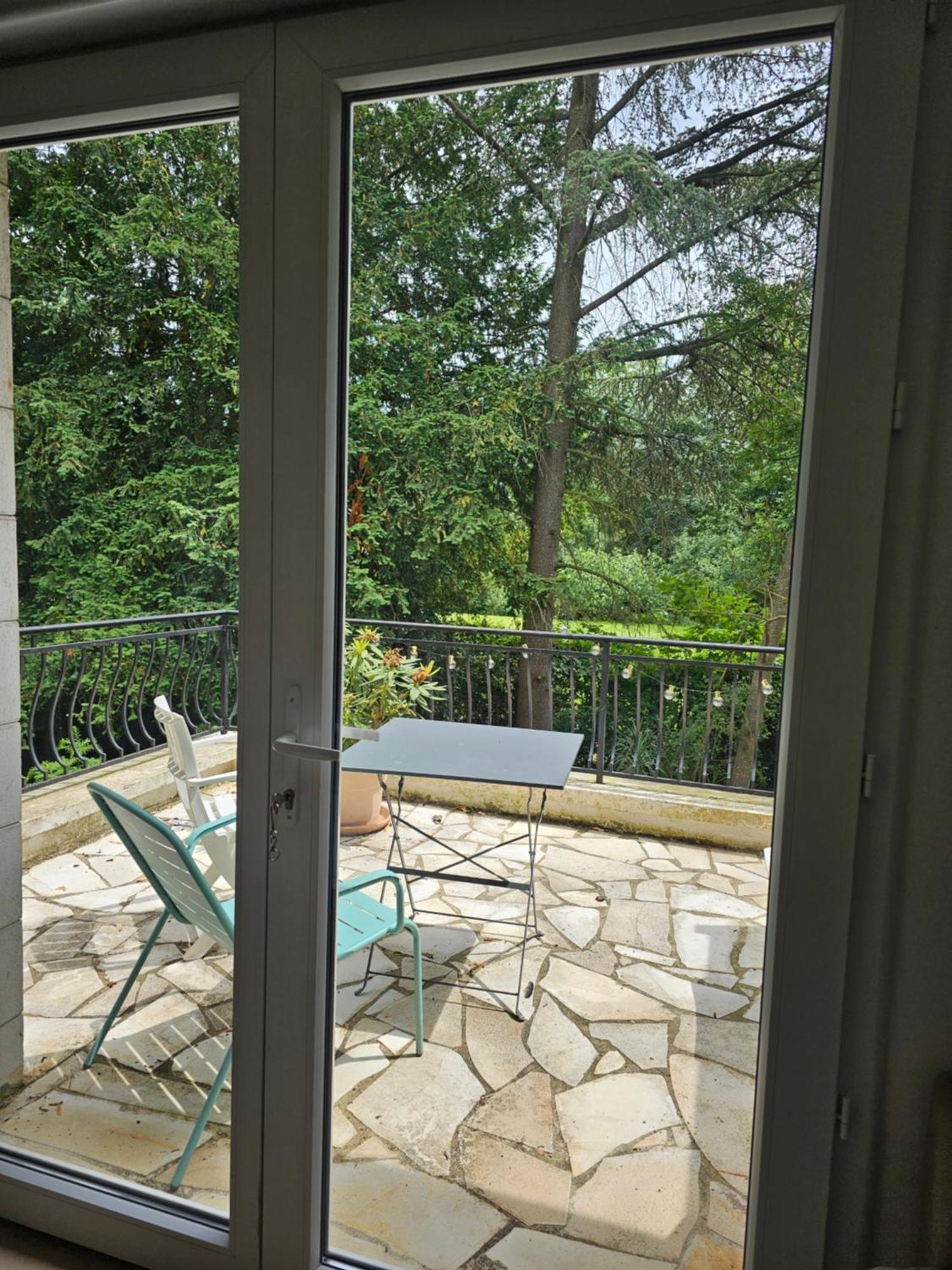 L'Ile Des Prevots Apartment Crosne Luaran gambar